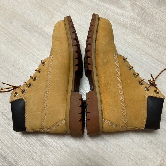 Timberland Boots‎ Size 3 Youth Boys 6 inch  Primaloft Waterproof Wheat Nubuck - Picture 3 of 10